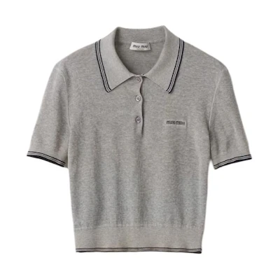 (Women) MIU MIU Striped Logo Short Sleeve Polo Shirt Gray. MML956-15BL-F03UI-S-OOO