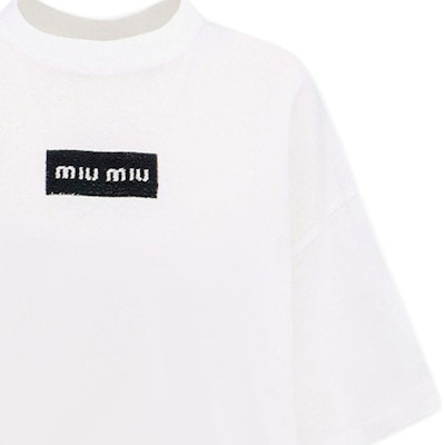 (Women) MIU MIU White FW23 Oversized Letter Knit Short Sleeve T-Shirt. MJN385-14AT-F0009-S-232 Sizing (Women) MIU MIU White FW23 Oversized Letter Knit Short Sleeve T-Shirt. MJN385-14AT-F0009-S-232