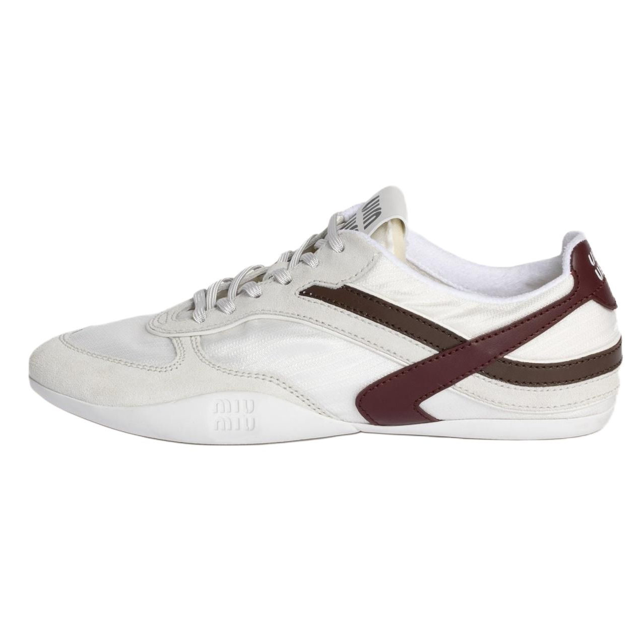 (Women) MIU MIU White Low-Top Casual Shoes with Logo & Embossed Detail 5E428E_71L_F0X97_F_A005