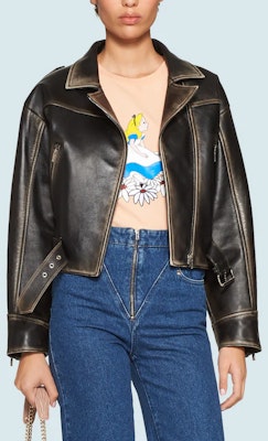 (W) MIU MIU Kuning Kaos Rajut Lengan Pendek Regular Fit Crewneck Katun MJN195-1WHU-F0075 Lookbook (W) MIU MIU Kuning Kaos Rajut Lengan Pendek Regular Fit Crewneck Katun MJN195-1WHU-F0075