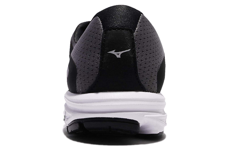 Shop (W) Mizuno Ezrun ''Schwarz Weiß'' J1GF183801