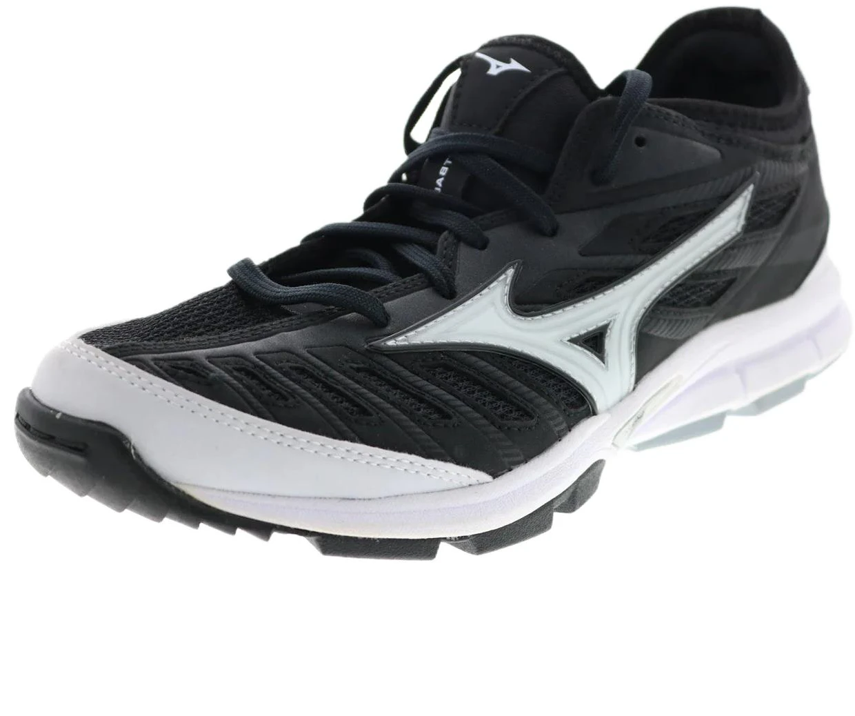 mizuno-players-trainer-2-black-white-wmns