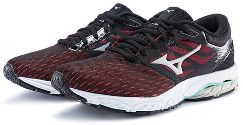 Mizuno Prodigy 3 女款 黑紅 Lookbook Mizuno Prodigy 3 女款 黑紅