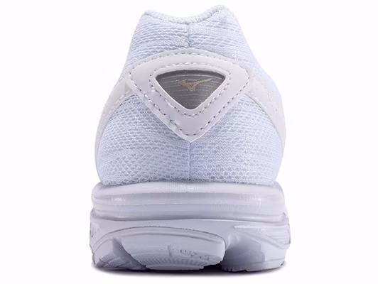Mizuno Spark 低幫 跑步鞋 女款 白金 Purchase Mizuno Spark 低幫 跑步鞋 女款 白金