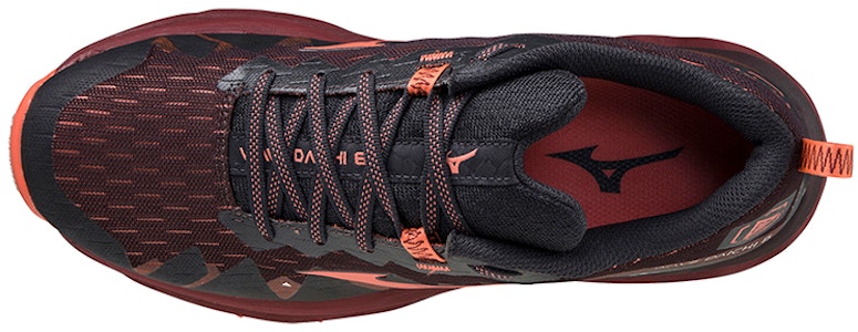 (W) Mizuno Wave Daichi 6 'Negro Rojo' J1GK217163 Lookbook (W) Mizuno Wave Daichi 6 'Negro Rojo' J1GK217163
