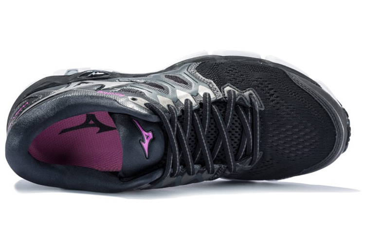 Lookbook (W) Mizuno Wave Horizon 3 'Hitam' J1GD192655