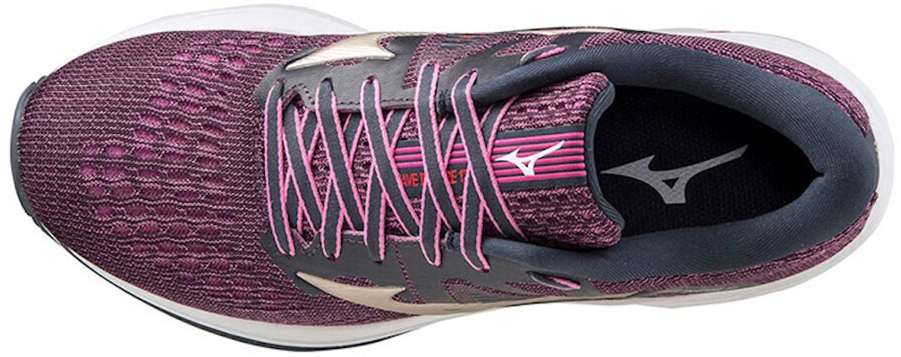 (W) Mizuno Wave Inspire 17 'Ungu Hitam' J1GD214442 Lookbook (W) Mizuno Wave Inspire 17 'Ungu Hitam' J1GD214442