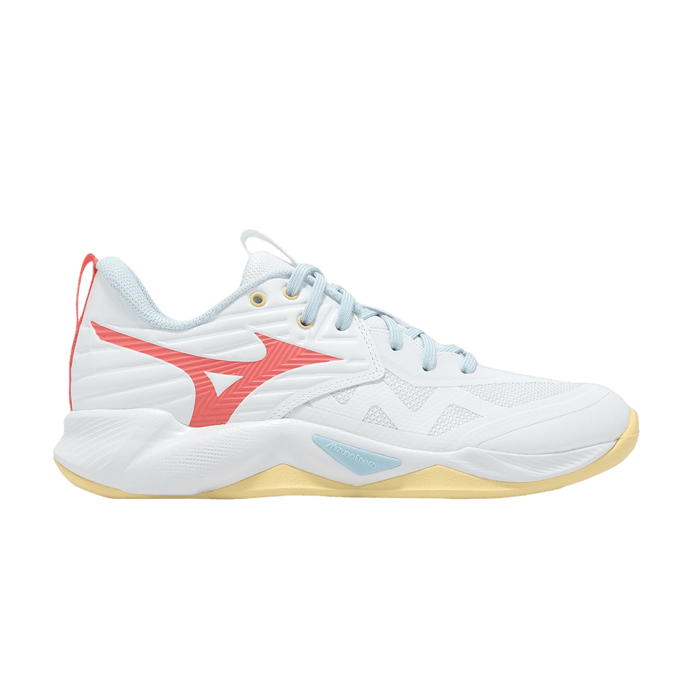 Beli (Women) Mizuno Wave Momentum Pro 'White Calypso Coral