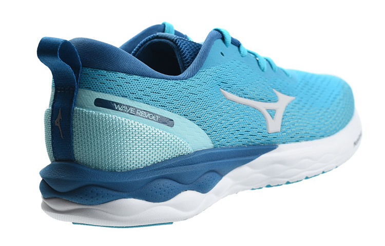 Lookbook (W) Mizuno Wave Revolt ''Blauw Wit'' J1GD208173