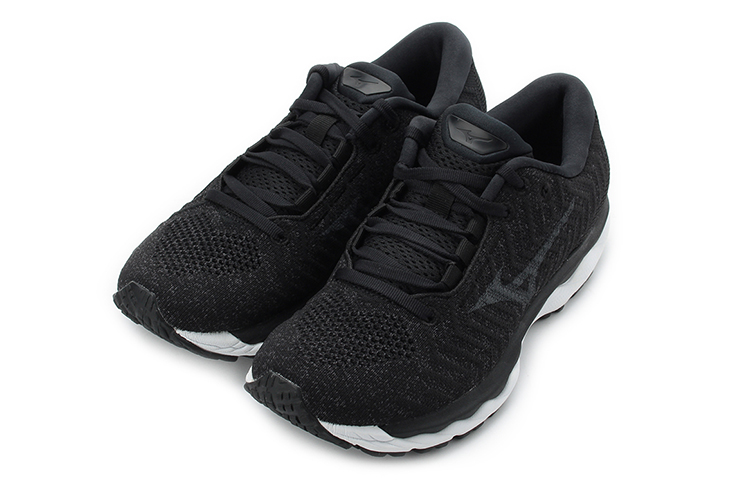 Lookbook (W) Mizuno Wave Sky 3 'Hitam' J1GD192509