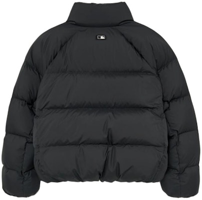 (W) MLB 黑色純色高領長袖羽絨外套. 3FDJB0136-50BKS Lookbook (W) MLB 黑色純色高領長袖羽絨外套. 3FDJB0136-50BKS