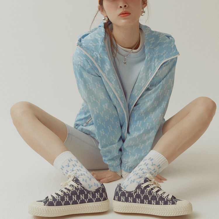 (Women) MLB All-Over Logo Vintage Outdoor Hoodie Jacket Blue. 31JPW3131-50U 圖 4