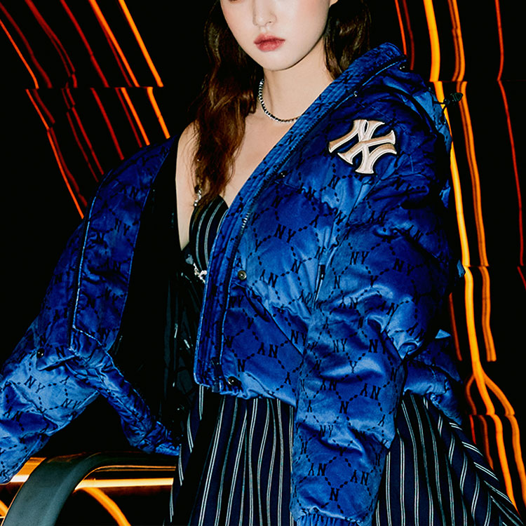 Purchase (W) MLB 字母系列紐約洋基隊標誌女款海軍藍連帽羽絨外套 3FDJM0216-50BLD