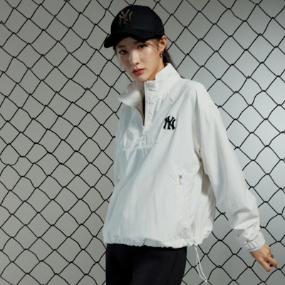 (W) MLB 紐約洋基半拉鍊夾克 奶白色 3FWJ20014-50IVS Purchase (W) MLB 紐約洋基半拉鍊夾克 奶白色 3FWJ20014-50IVS