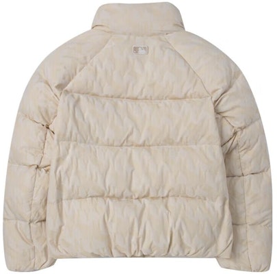 (Women) MLB New York Yankees Letter Embroidered Puffer Jacket Women Beige. 3FDJM0236-50BGL Lookbook (Women) MLB New York Yankees Letter Embroidered Puffer Jacket Women Beige. 3FDJM0236-50BGL