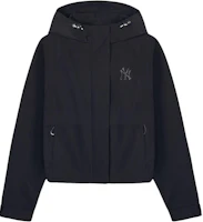 (Women) MLB SS24 New York Yankees Logo Hooded Windbreaker Jacket Women Black 3FWJB0141-50BKS (Women) MLB SS24 New York Yankees Logo Hooded Windbreaker Jacket Women Black 3FWJB0141-50BKS