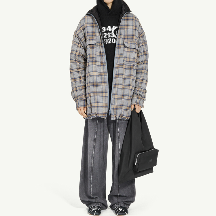 Lookbook (W) MM6 Maison Margiela 灰色格紋高領寬鬆棉質外套 S52AM0292S78535001F