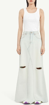 (Women) MM6 Maison Margiela Light Blue Frayed Hem Denim Maxi Skirt. S52MI0007S30460992 Lookbook (Women) MM6 Maison Margiela Light Blue Frayed Hem Denim Maxi Skirt. S52MI0007S30460992