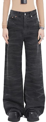 (W) Jeans de Mezclilla Negros Acampanados Clásicos MM6 Maison Margiela FW23 Mujer. S52LA0201S30868961 Lookbook (W) Jeans de Mezclilla Negros Acampanados Clásicos MM6 Maison Margiela FW23 Mujer. S52LA0201S30868961