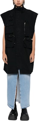 (W) MM6 Maison Margiela FW24 黑色Logo拉鍊無袖毛邊背心 S52DD0048S30460-BLACK Lookbook (W) MM6 Maison Margiela FW24 黑色Logo拉鍊無袖毛邊背心 S52DD0048S30460-BLACK