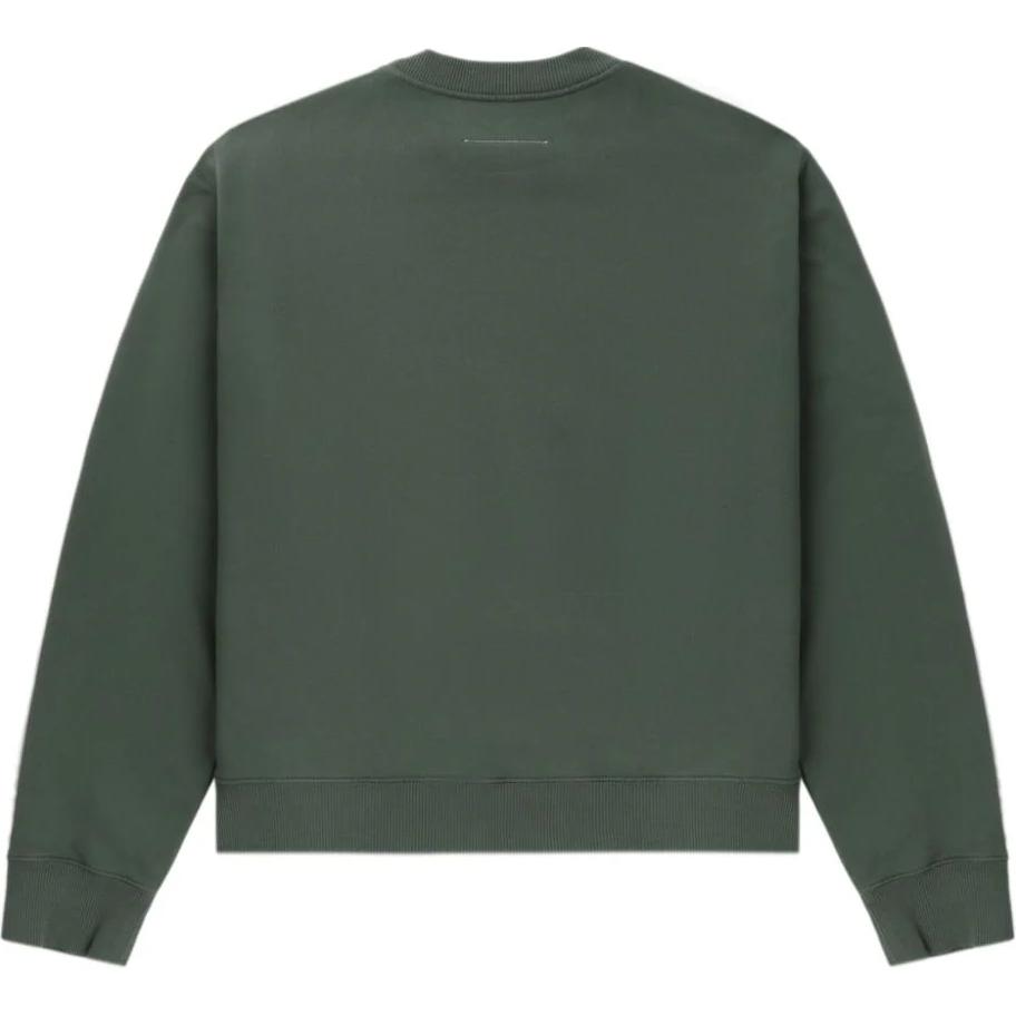 Lookbook (W) MM6 메종 마르지엘라 FW24 그린 로고 프린트 오버사이즈 크루넥 스웻셔츠 여성. S52GU0232M25004727-GREEN