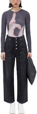 (Women) MM6 Maison Margiela SS23 Relaxed Fit Blue Denim Jeans. S52LA0186S30743-900 Lookbook (Women) MM6 Maison Margiela SS23 Relaxed Fit Blue Denim Jeans. S52LA0186S30743-900