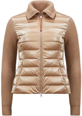 (W) 蒙克莱 米色拼色长袖高领毛衣. J20939B00017M1241222 Buy (W) 蒙克莱 米色拼色长袖高领毛衣. J20939B00017M1241222