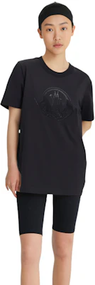 (Women) Moncler Black Crew Neck Casual T-Shirt. I20938C00034829FB999 Sizing (Women) Moncler Black Crew Neck Casual T-Shirt. I20938C00034829FB999