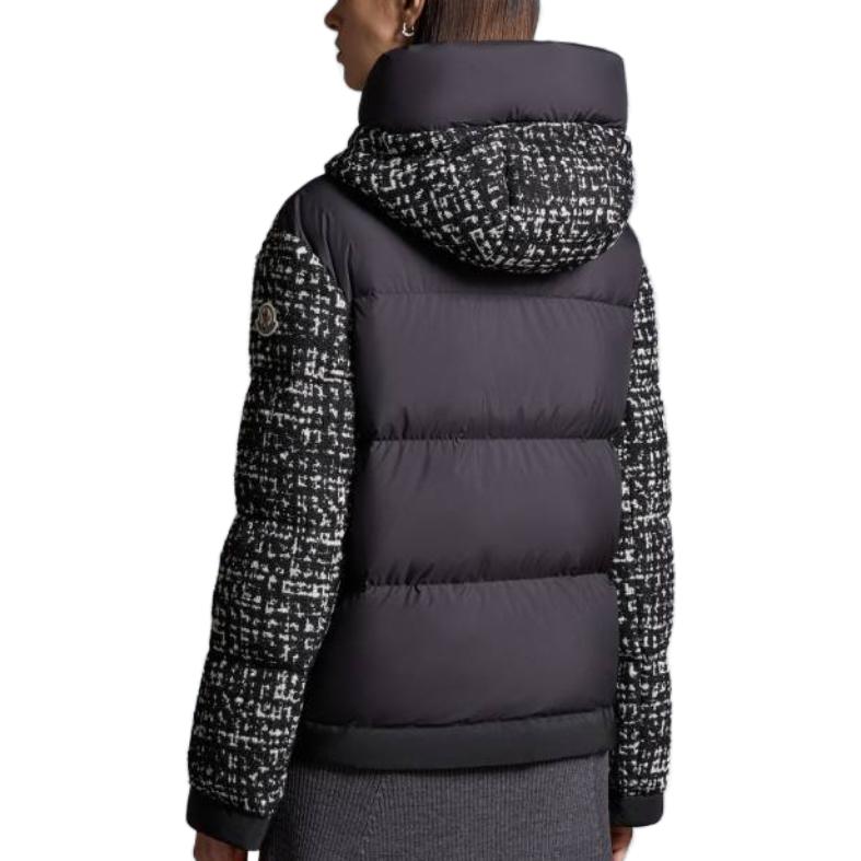 (Women) Moncler  Black Hoodie Short Coat Long Sleeve Down Jacket I20931A0007059711F90 圖 4