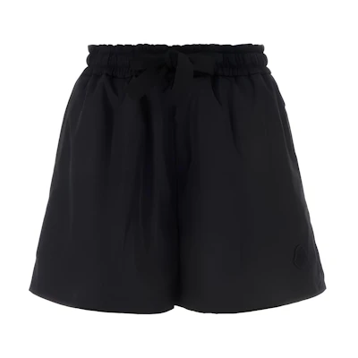 (Women) Moncler Black Relaxed Fit Elastic Waist Casual Shorts. J10932B00010597LQ999