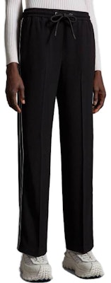 (Women) Moncler Black Striped Print Loose Fit Sweatpants. I20932A00004596WF999 Lookbook (Women) Moncler Black Striped Print Loose Fit Sweatpants. I20932A00004596WF999