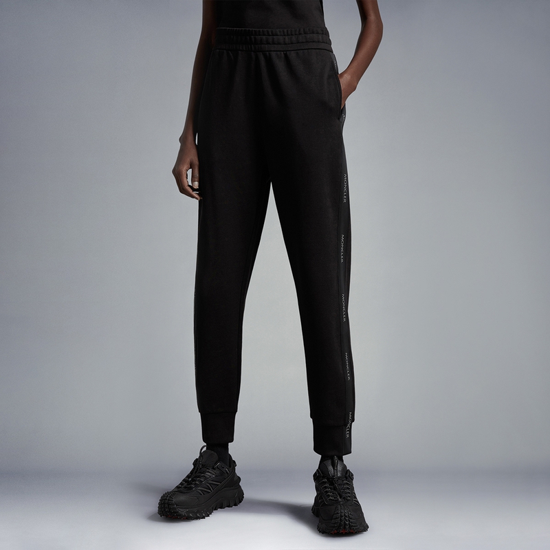 Lookbook (Women) Moncler  Black Sweatpants with Logo Print and Solid Color Design. I10938H00003809KR999