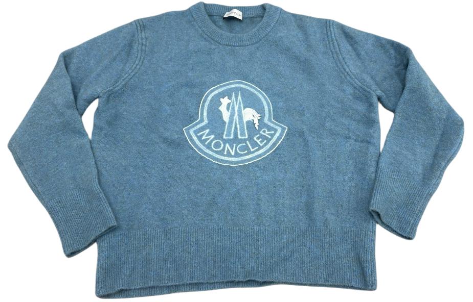 (Women) Moncler  Blue Knit Sweater Crewneck Logo Long Sleeve Short Length. 209390502529489W