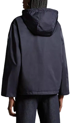 (W) 몽클레어 블루 루즈핏 로고 후드 재킷. J10931A0006054A1K742 Purchase (W) 몽클레어 블루 루즈핏 로고 후드 재킷. J10931A0006054A1K742