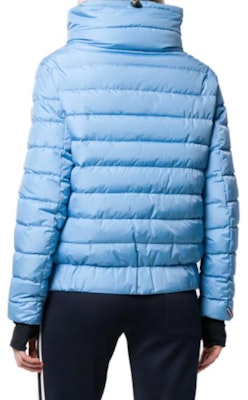 (W) Moncler Jaket Down Lengan Panjang Biru dengan Stand Collar 4535605-5399E-723 Shop (W) Moncler Jaket Down Lengan Panjang Biru dengan Stand Collar 4535605-5399E-723