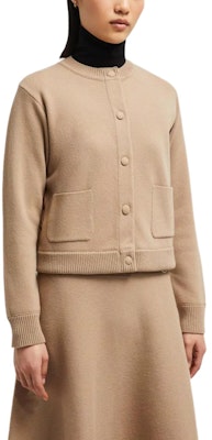 (W) モンクレール キャメルカラー クルーネック ボタンクローズ フィットセーター J20939B00020M1241513 Purchase (W) モンクレール キャメルカラー クルーネック ボタンクローズ フィットセーター J20939B00020M1241513