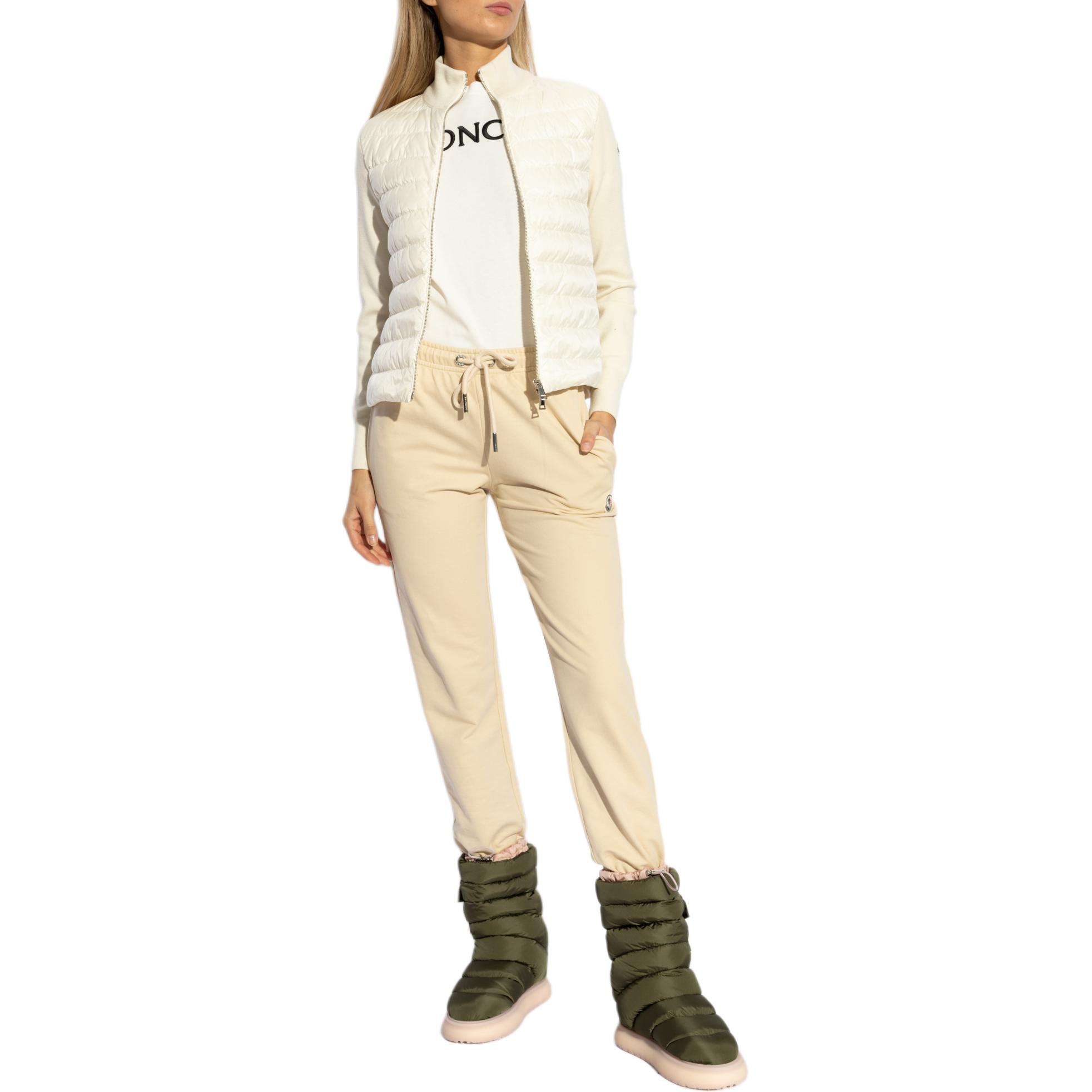 (Women) Moncler  Cream High-Neck Padded Jacket with Logo Print and Zip. J20939B00014M1131030 圖 3