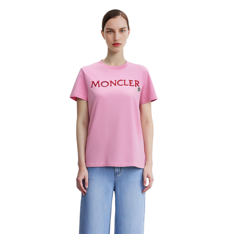 Lookbook (W) Moncler Kaos Crewneck Logo Bordir Pink SS23. I10938C00009829HP52A