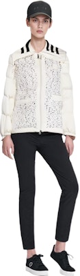 (Women) Moncler Polka Dot Collar Long Sleeve Zip Jacket White. I20931A00059596W9F09 Sizing (Women) Moncler Polka Dot Collar Long Sleeve Zip Jacket White. I20931A00059596W9F09