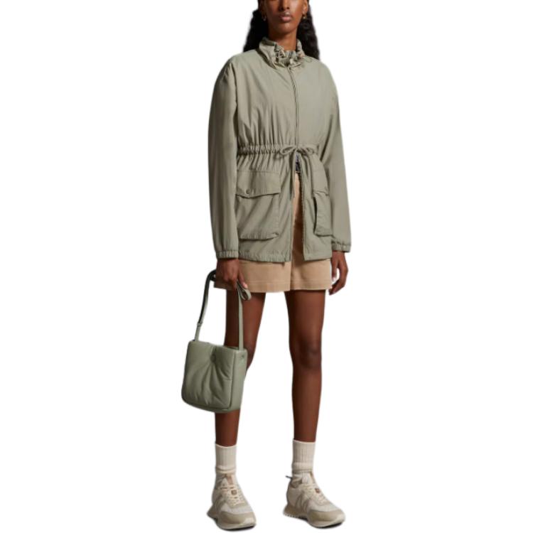 Lookbook (W) Moncler 森林綠色修身立領拉鍊外套 J10931A00095597IC92G