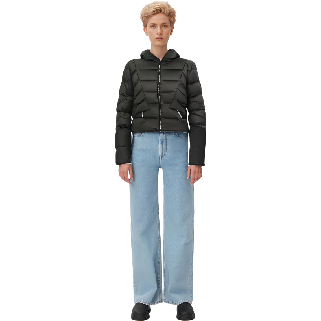 (Women) Moncler  Solid Black Jacket I20931A00111596IU999 圖 7