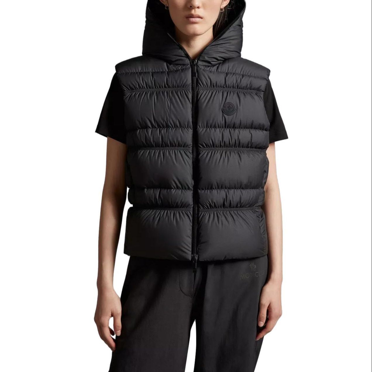 Shop (W) Moncler Rompi Kasual Hitam Berkerudung Warna Solid I20931A00025596IU999