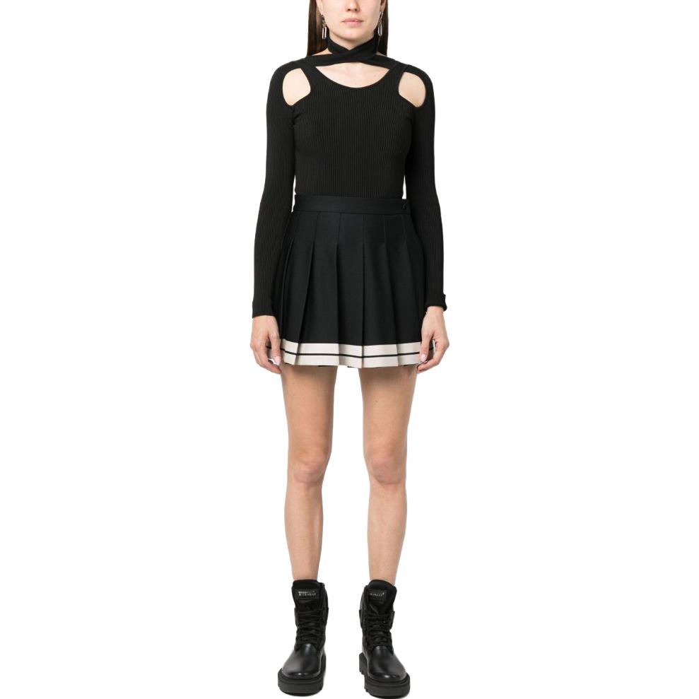 Lookbook (Women) Moncler  Striped Pleated Casual Mini Skirt. H209L2D00001M2485