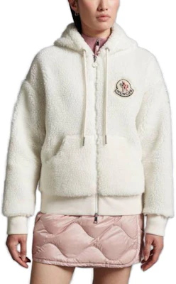 (W) Moncler Jaket Hoodie Putih Ritsleting Solid I20938G0003289A5V034 Lookbook (W) Moncler Jaket Hoodie Putih Ritsleting Solid I20938G0003289A5V034