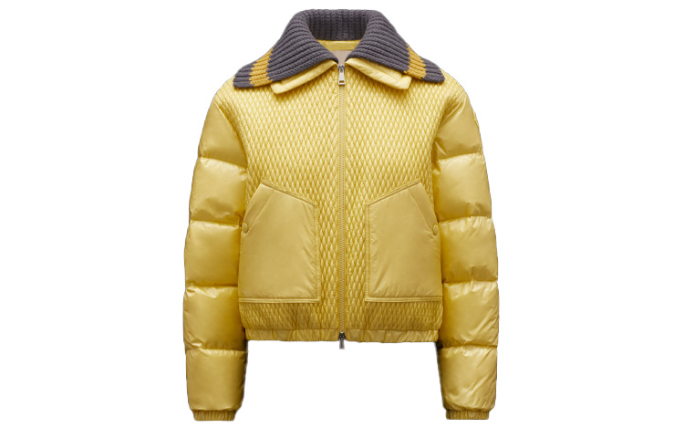 (Women) Moncler  Yellow Logo Patch Double-Zip Puffer Jacket with Large Pockets H20931A00018539AQ110