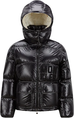 (Women) Moncler Abbaye Black Short Down Jacket with Letter Print Hooded Design. 1A000395963V999 Order (Women) Moncler Abbaye Black Short Down Jacket with Letter Print Hooded Design. 1A000395963V999