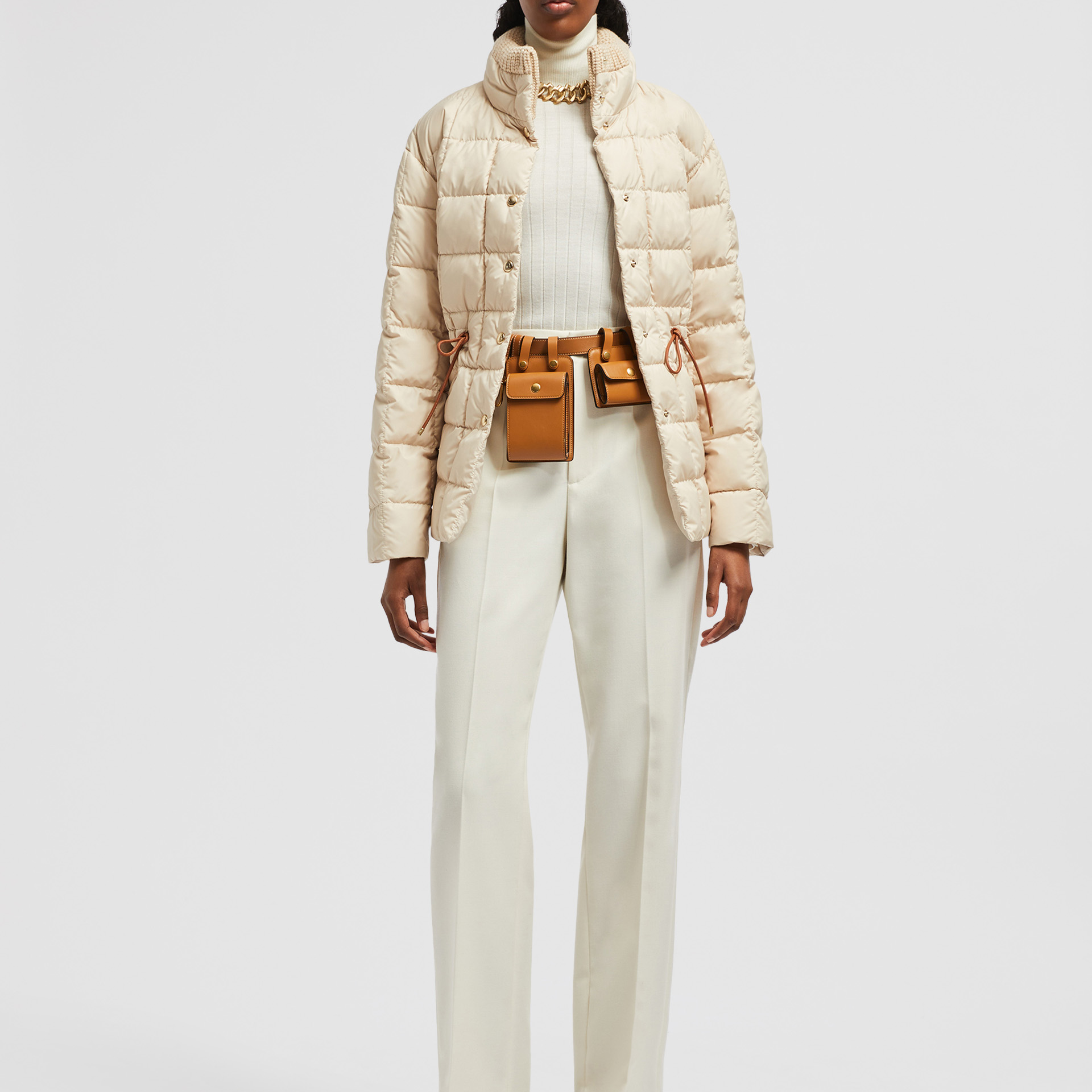 (Women) Moncler Antigone FW24 Beige Short Leather Down Jacket with Drawstring for Women. J20931A0005854A8120N 圖 3