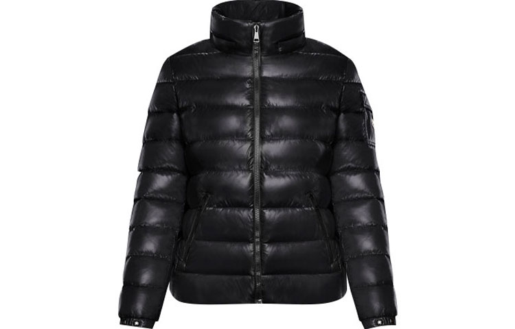 Lookbook (W) Moncler Bady Chaqueta Negra Acolchada con Capucha Edición Invierno 0931A5240068950999