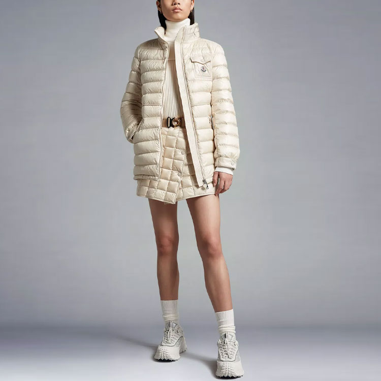 (Women) Moncler Beige Down Jacket with Solid Logo and Zip Stand Collar I10931A00008595ZZ20N 圖 3