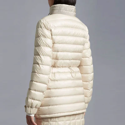 (Women) Moncler Beige Down Jacket with Solid Logo and Zip Stand Collar I10931A00008595ZZ20N Purchase (Women) Moncler Beige Down Jacket with Solid Logo and Zip Stand Collar I10931A00008595ZZ20N